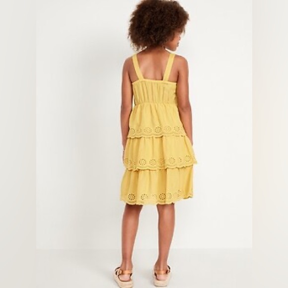 NWOT Old Navy Sleeveless Tiered Eyelet Dress for Girls in Yellow - Picture 2 of 4